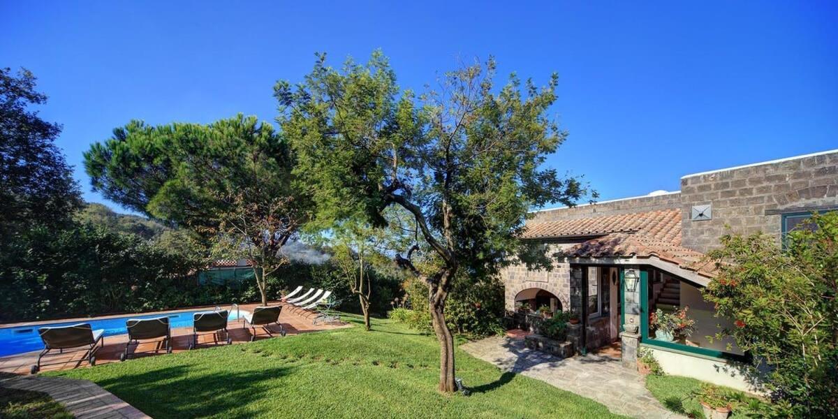 Fondo Turiello Villa Gardens Pool And Guest Services Sant'Agata sui due Golfi Exterior photo